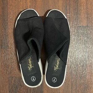 No Excuses Size 7 Black/White Wedges